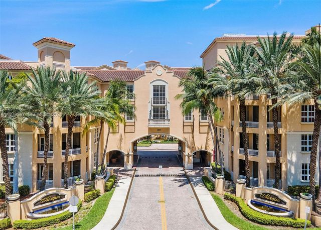 3001 NE 185th St 411, Aventura, FL 33180