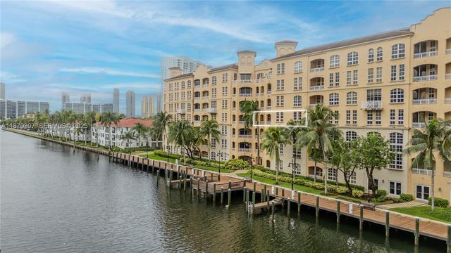 3001 NE 185th St 411, Aventura, FL 33180