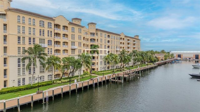 3001 NE 185th St 411, Aventura, FL 33180