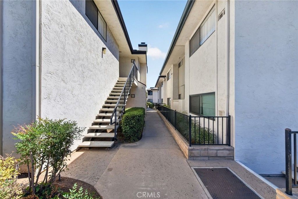 450 W W Vermont 201, Escondido, CA 92025 — photo 4