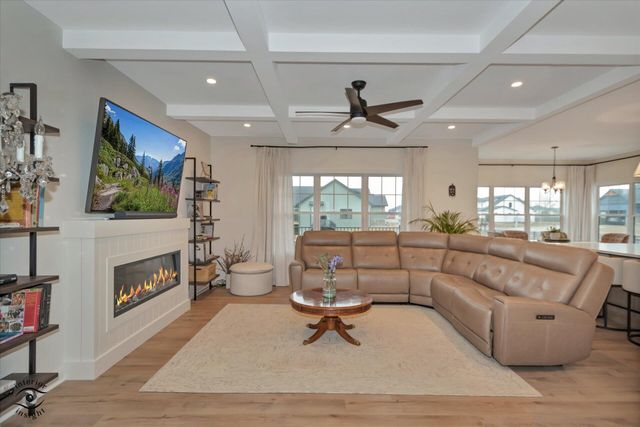 5883 W 134th Avenue, Cedar Lake, IN 46303