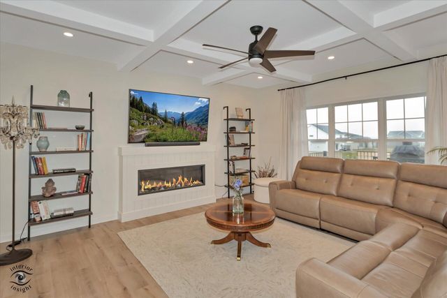 5883 W 134th Avenue, Cedar Lake, IN 46303