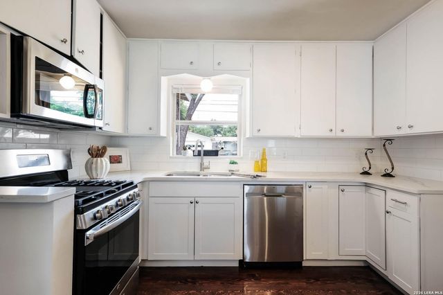 623 Freiling, San Antonio, TX 78213