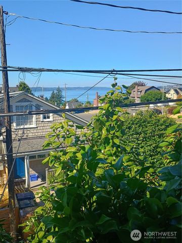 2908 N Lawrence Street, Tacoma, WA 98407