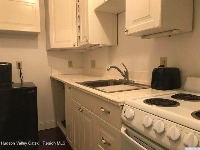 22 S 7th Street, Hudson, NY 12534