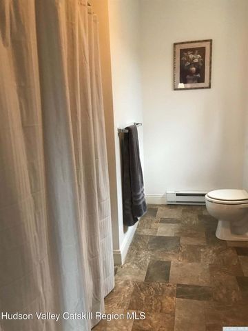 22 S 7th Street, Hudson, NY 12534