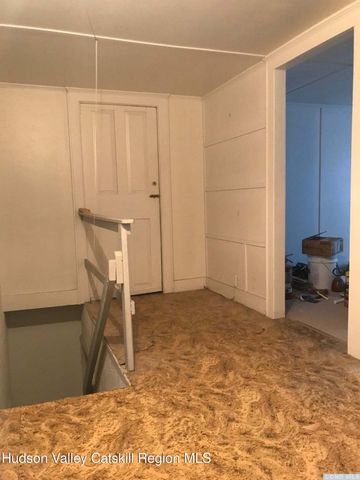 22 S 7th Street, Hudson, NY 12534