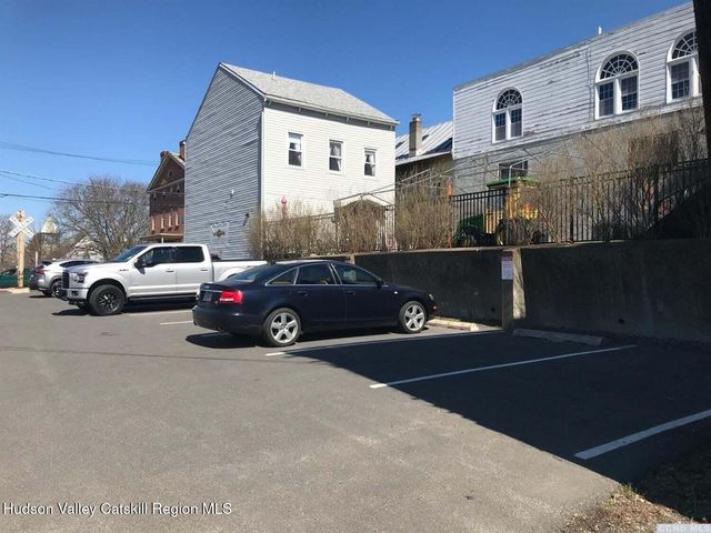 22 S 7th Street, Hudson, NY 12534