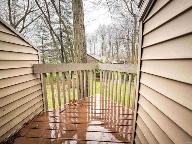 4 Boulder Court, Nappanee, IN 46550