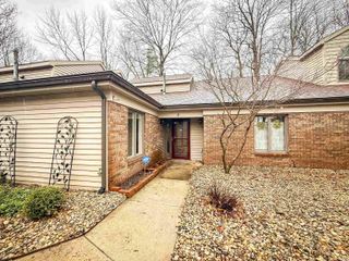 4 Boulder Court, Nappanee, IN 46550