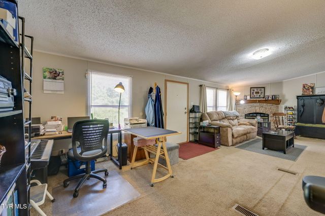 2588 Carters Valley Road, Surgoinsville, TN 37873