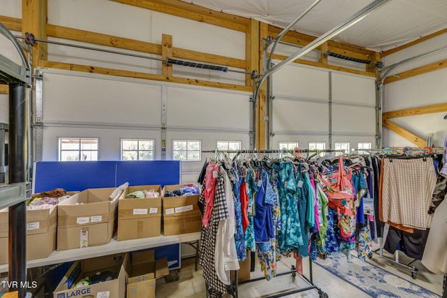 2588 Carters Valley Road, Surgoinsville, TN 37873