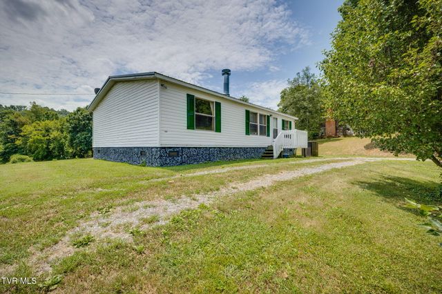2588 Carters Valley Road, Surgoinsville, TN 37873