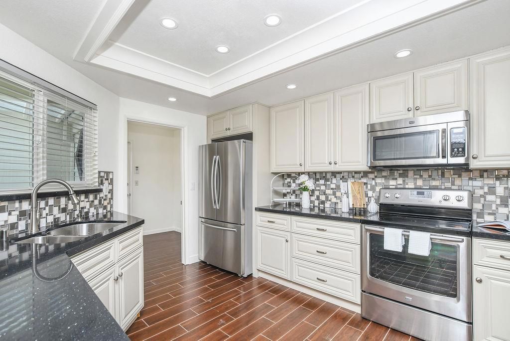 Image 13 of property listing at 4630 Spinnaker Way, Discovery Bay, CA 94505