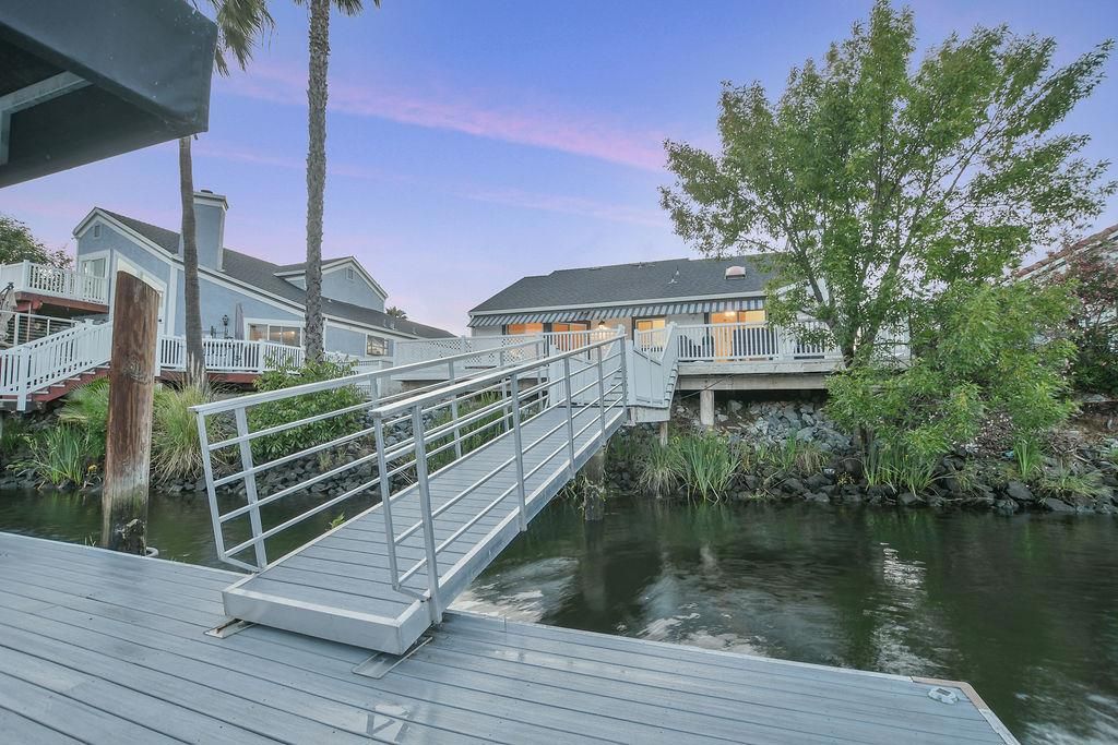 Image 34 of property listing at 4630 Spinnaker Way, Discovery Bay, CA 94505