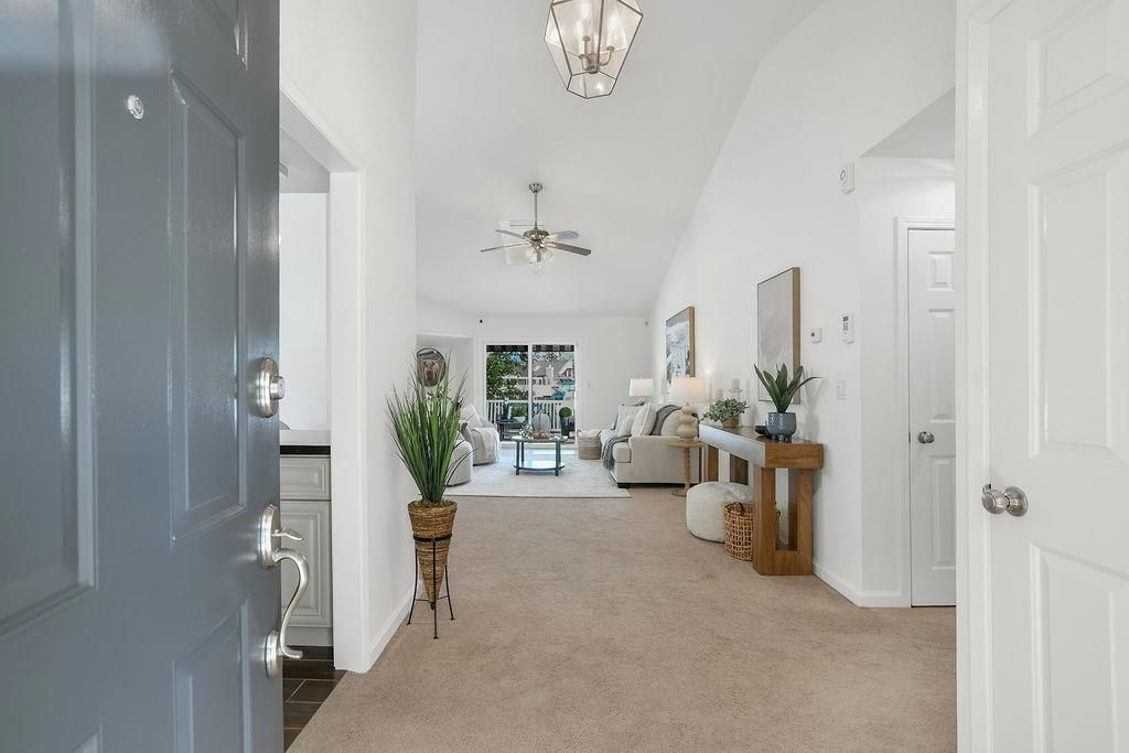 Image 8 of property listing at 4630 Spinnaker Way, Discovery Bay, CA 94505