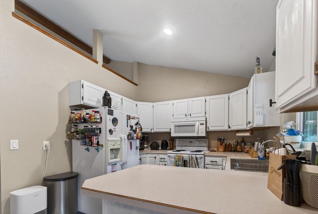 55762 Snow Goose Road, Bend, OR 97707