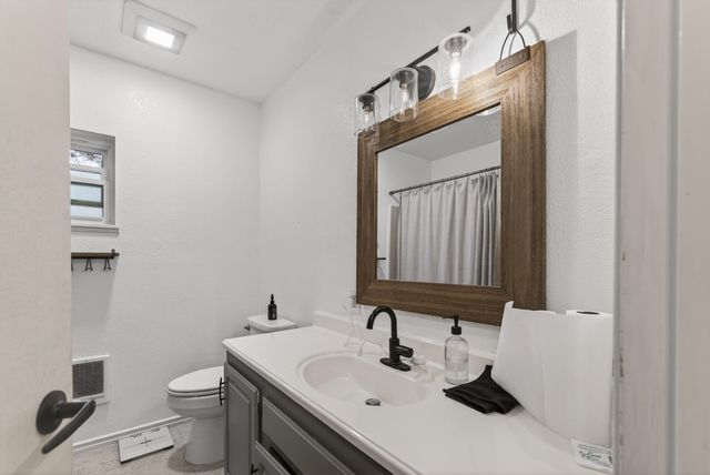 55762 Snow Goose Road, Bend, OR 97707