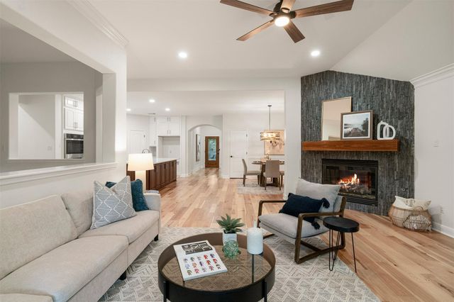 7805 Crandall RD, Austin, TX 78739