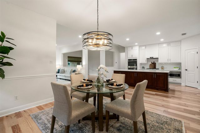 7805 Crandall RD, Austin, TX 78739