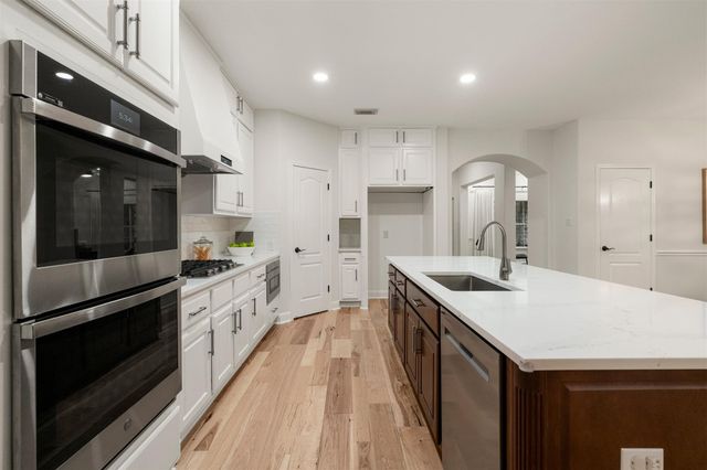 7805 Crandall RD, Austin, TX 78739