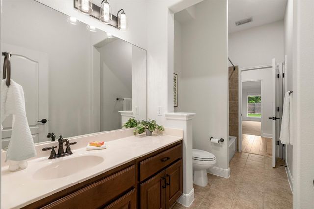 7805 Crandall RD, Austin, TX 78739