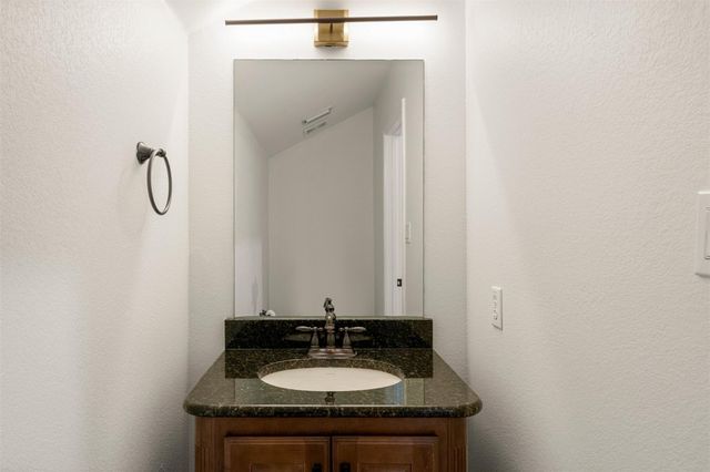 7805 Crandall RD, Austin, TX 78739