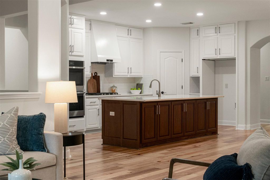 7805 Crandall RD, Austin, TX 78739