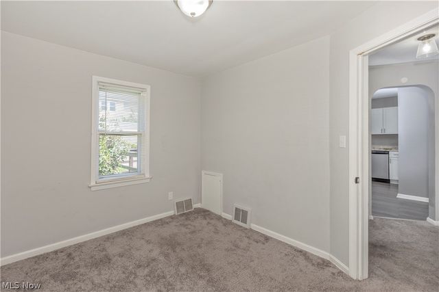 8207 Garfield Boulevard, Garfield Heights, OH 44125