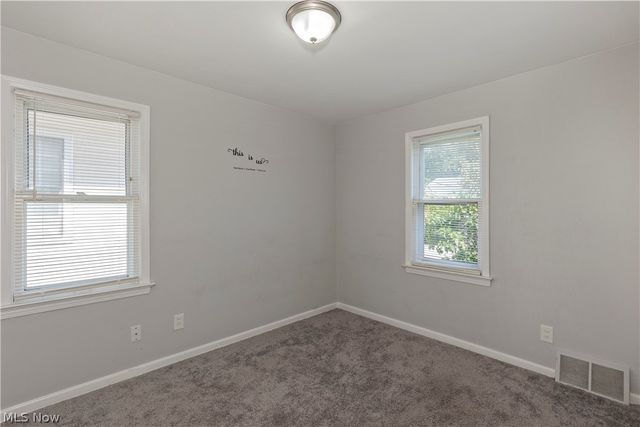 8207 Garfield Boulevard, Garfield Heights, OH 44125