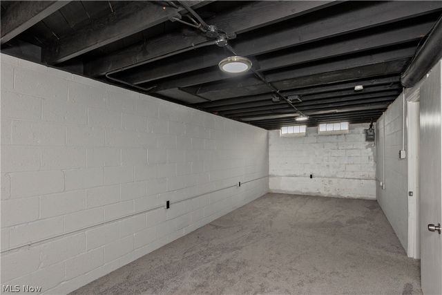 8207 Garfield Boulevard, Garfield Heights, OH 44125