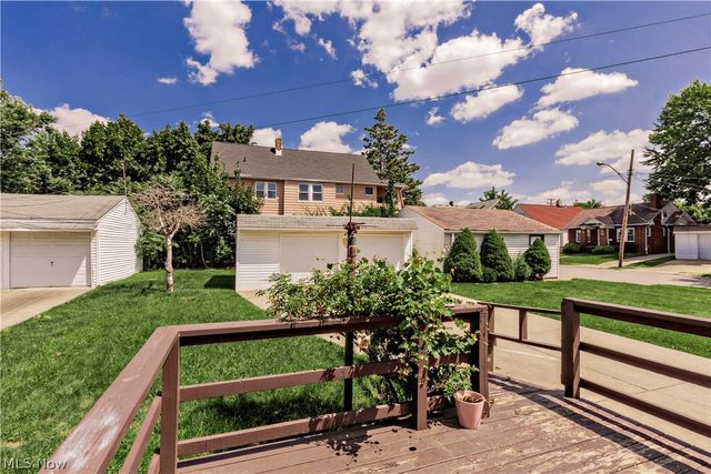 8207 Garfield Boulevard, Garfield Heights, OH 44125