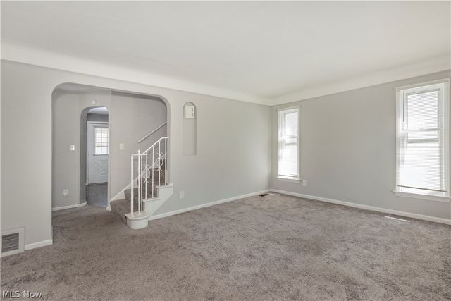 8207 Garfield Boulevard, Garfield Heights, OH 44125