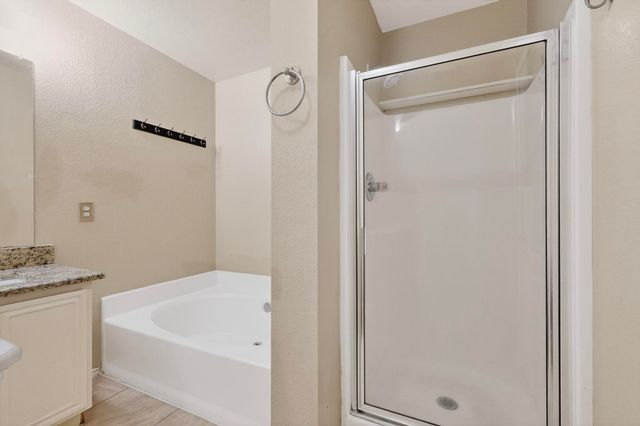 6721 Waterlilly Drive, Arlington, TX 76002