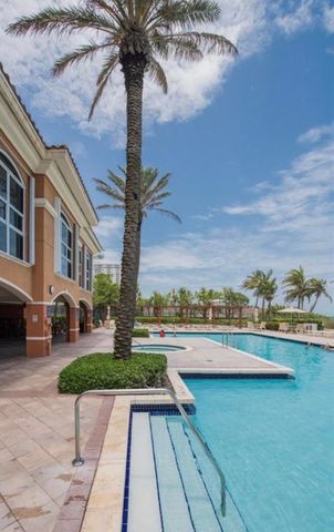 2080 S Ocean Drive Ph8, Hallandale Beach, FL 33009