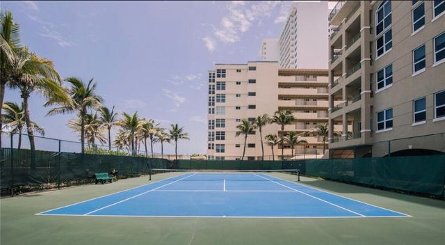 2080 S Ocean Drive Ph8, Hallandale Beach, FL 33009