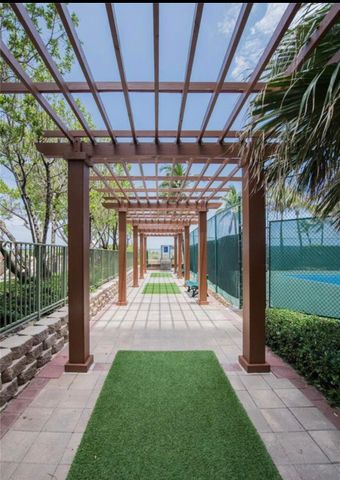 2080 S Ocean Drive Ph8, Hallandale Beach, FL 33009