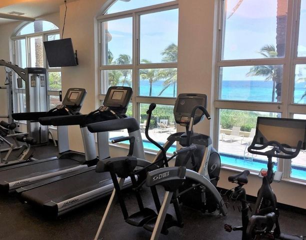 2080 S Ocean Drive Ph8, Hallandale Beach, FL 33009