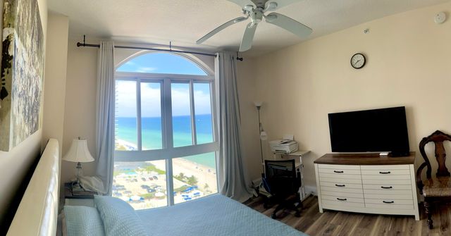 2080 S Ocean Drive Ph8, Hallandale Beach, FL 33009
