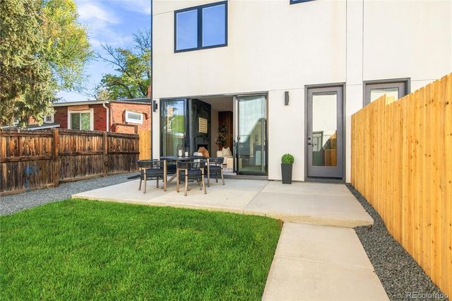 831 S Washington Street, Denver, CO 80209