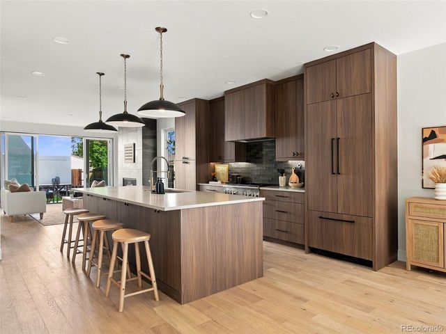 831 S Washington Street, Denver, CO 80209