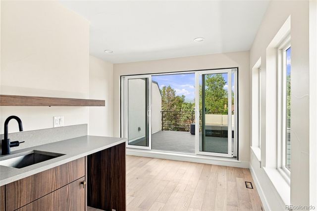 831 S Washington Street, Denver, CO 80209