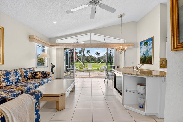 4477 Kensington Park Way, Lake Worth, FL 33449