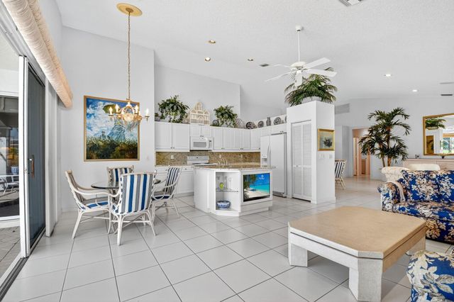 4477 Kensington Park Way, Lake Worth, FL 33449