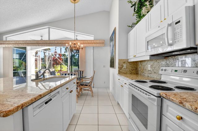 4477 Kensington Park Way, Lake Worth, FL 33449