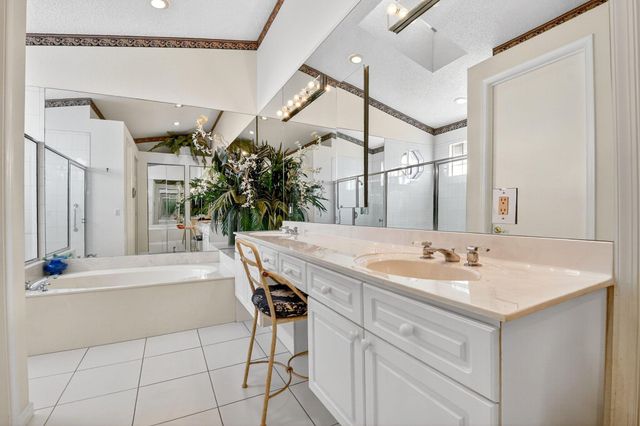 4477 Kensington Park Way, Lake Worth, FL 33449