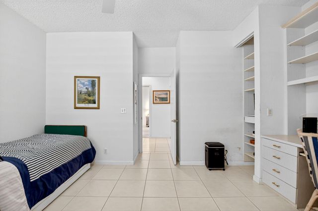 4477 Kensington Park Way, Lake Worth, FL 33449