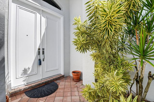 4477 Kensington Park Way, Lake Worth, FL 33449