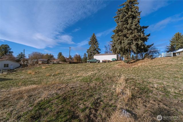712 E Birch, Waterville, WA 98858