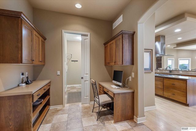 612 S 249th Circle, Waterloo, NE 68069